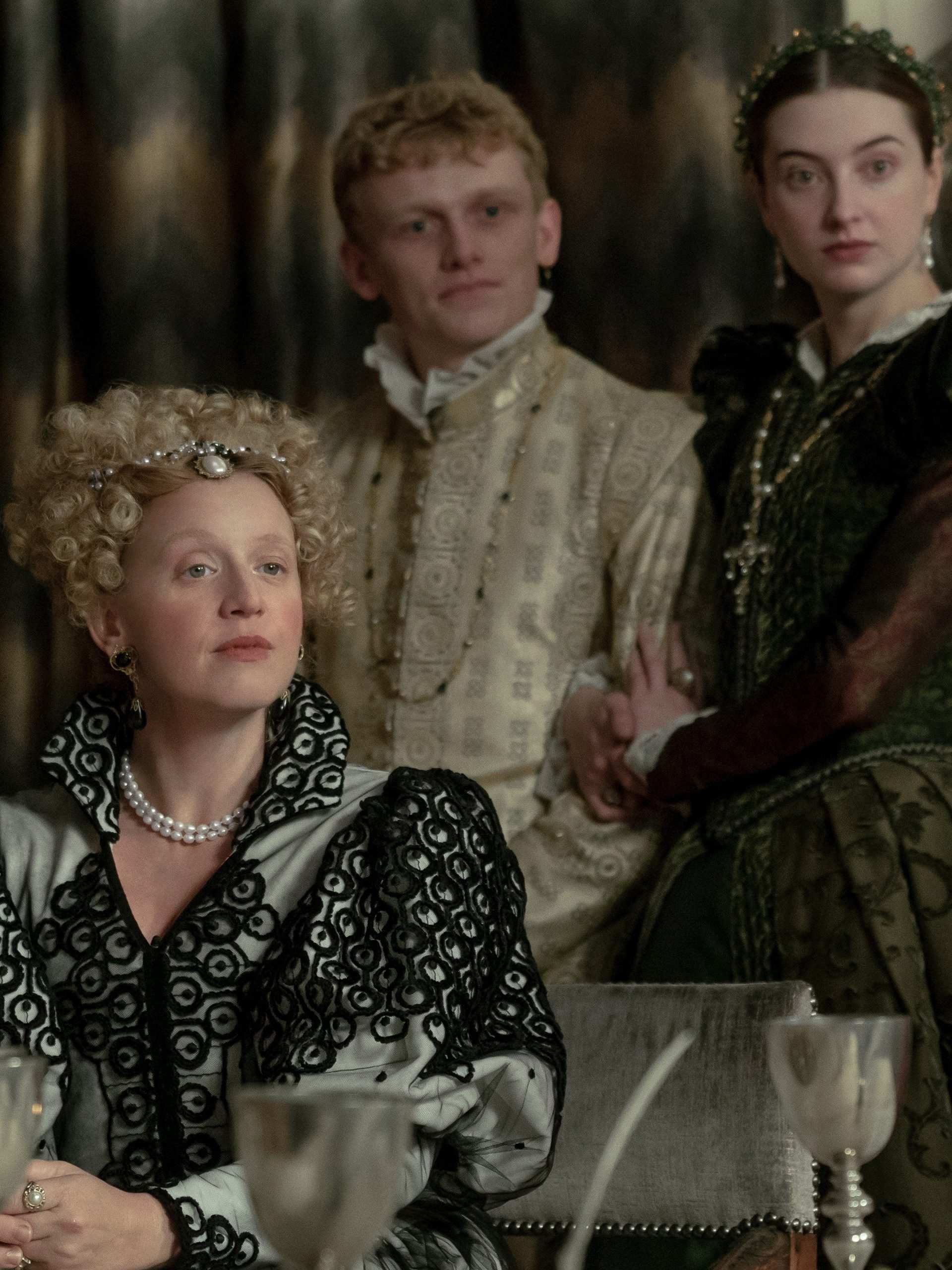 The Serpent Queen S1E8 10/30/22 The Serpent Queen S1E8 10/30/22 “A Queen Is Made” on STARZ