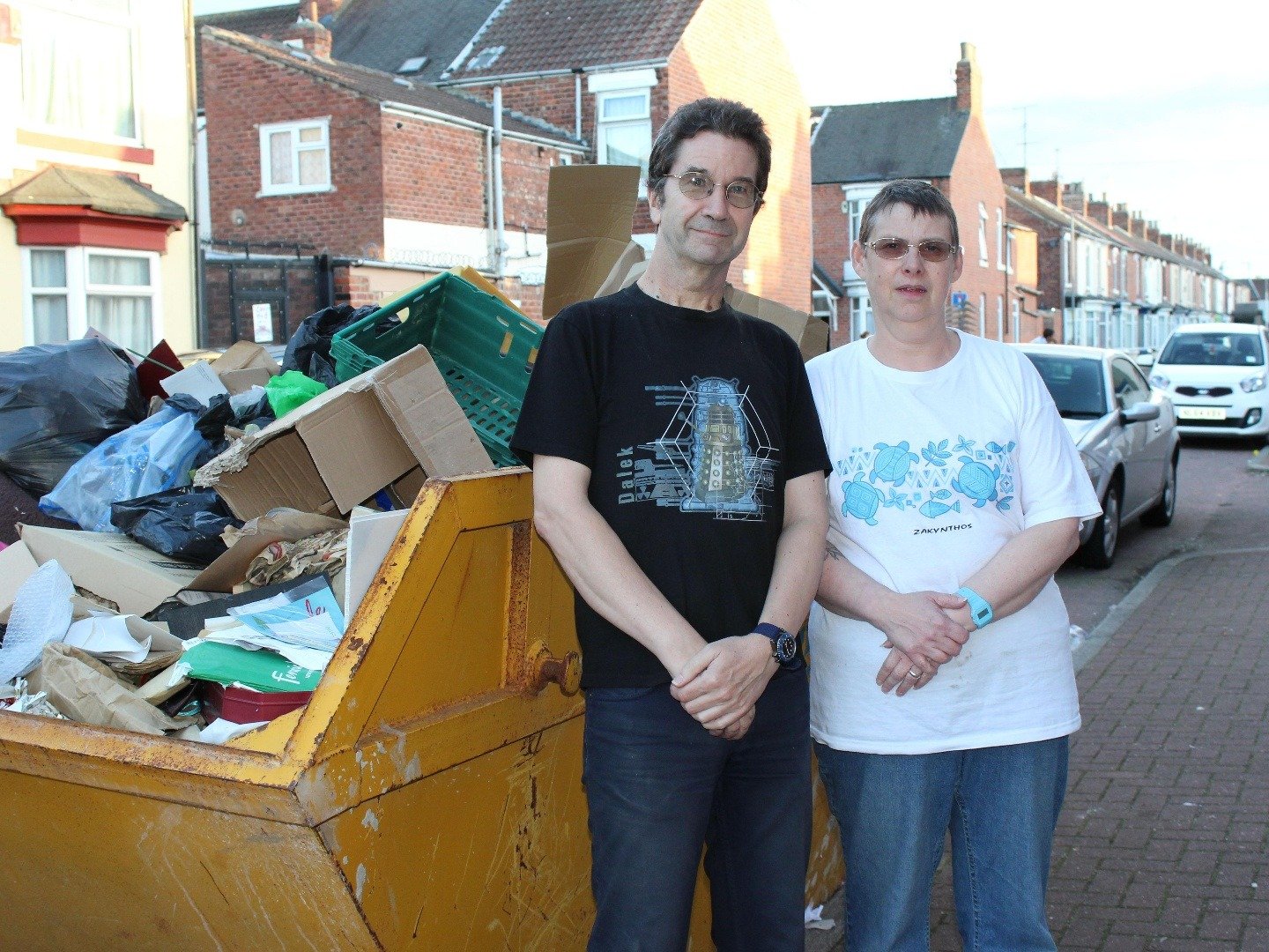 Hoarder Homes: No Room To Move S3E2 29 November 2022 on 5*