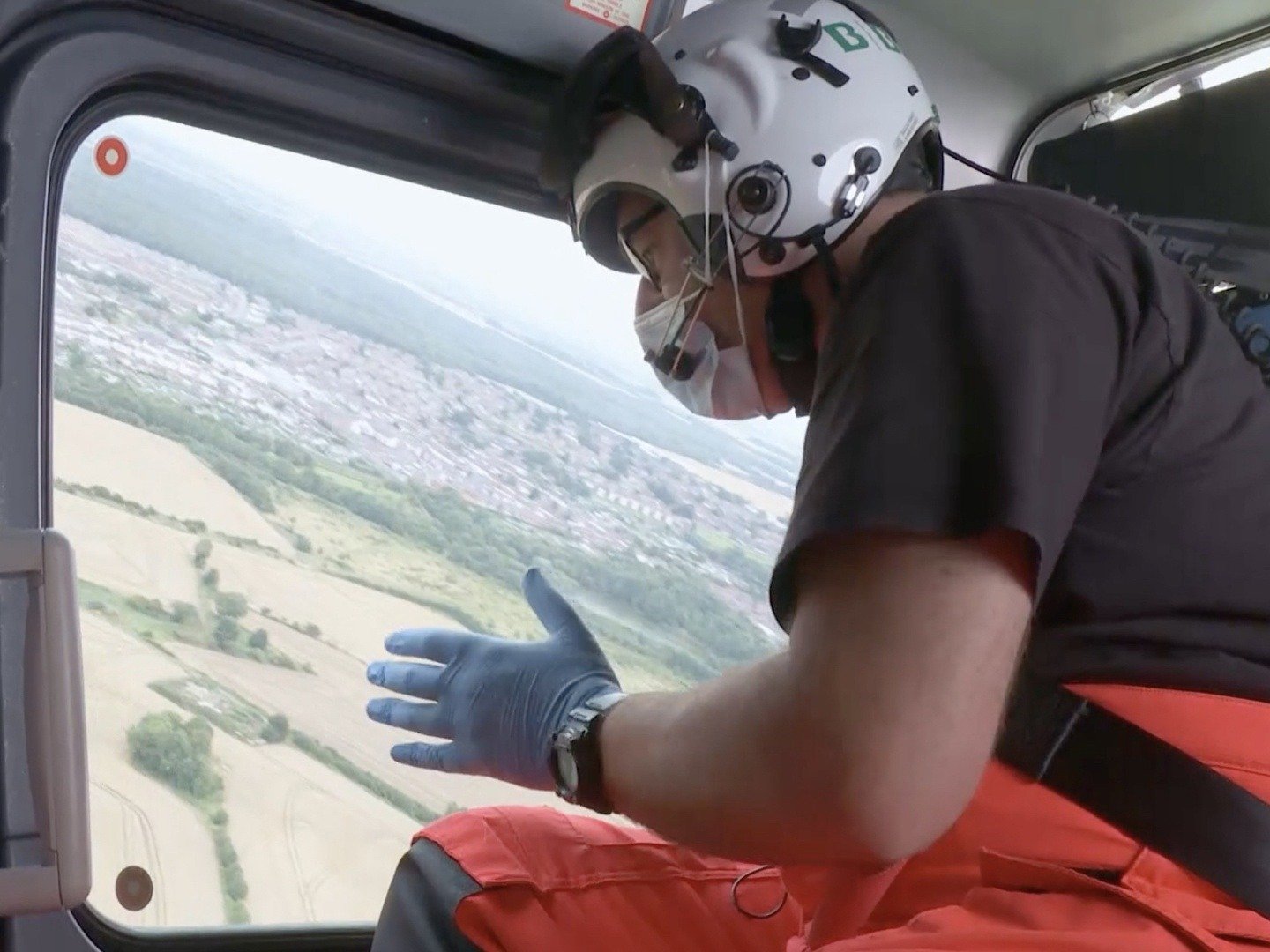 Helicopter ER “Stormy Flight” S9E14 17 November 2023 on Quest