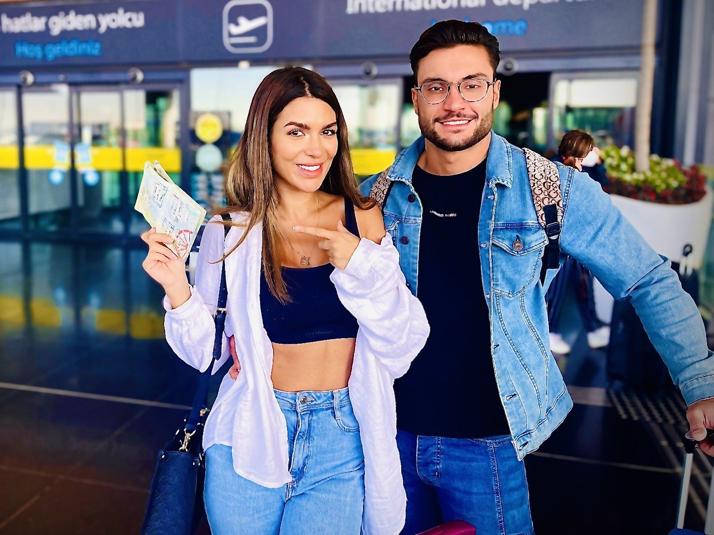 Ekin-Su and Davide: Homecomings  28 November 2022 on ITV2