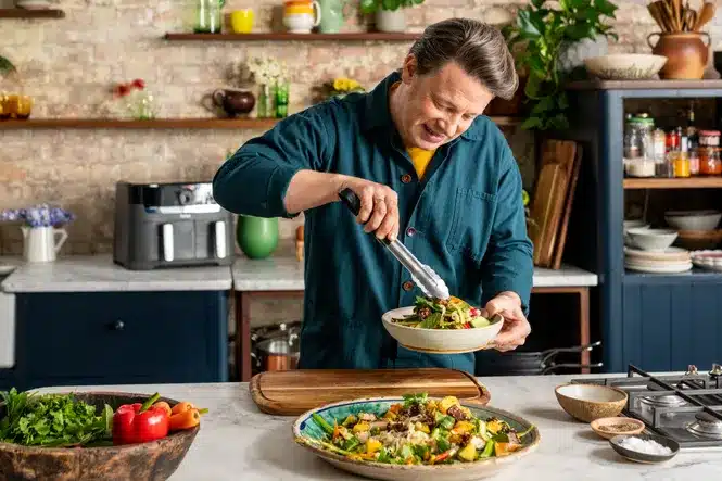 Jamie’s Air Fryer Meals S1E1 15 April 2024 on Channel 4