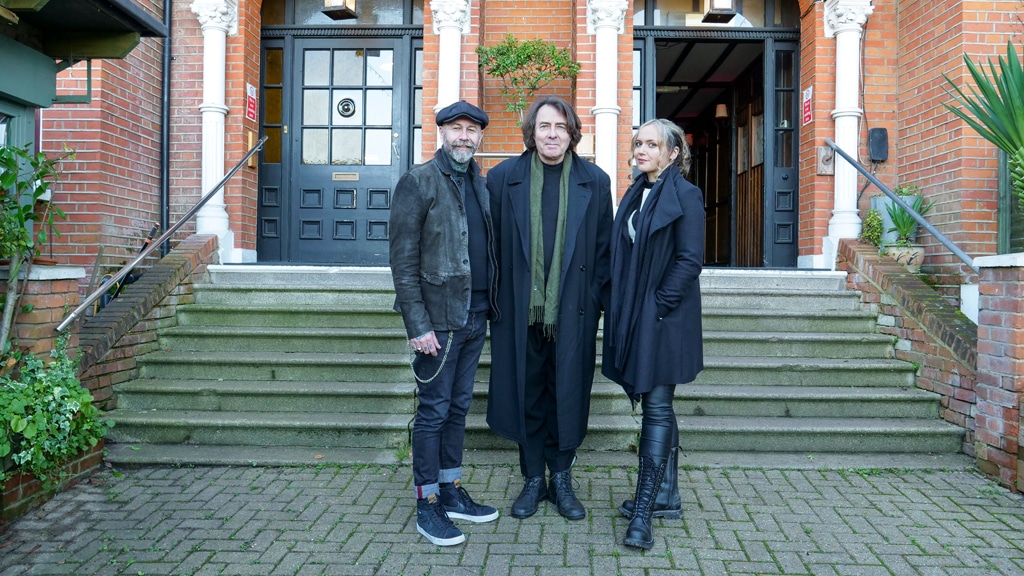 Jonathan Ross Haunted Homecoming “Episode 2” S1E2 20 December 2024 on Really