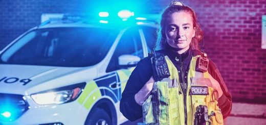 Police 999 Clear Present Danger