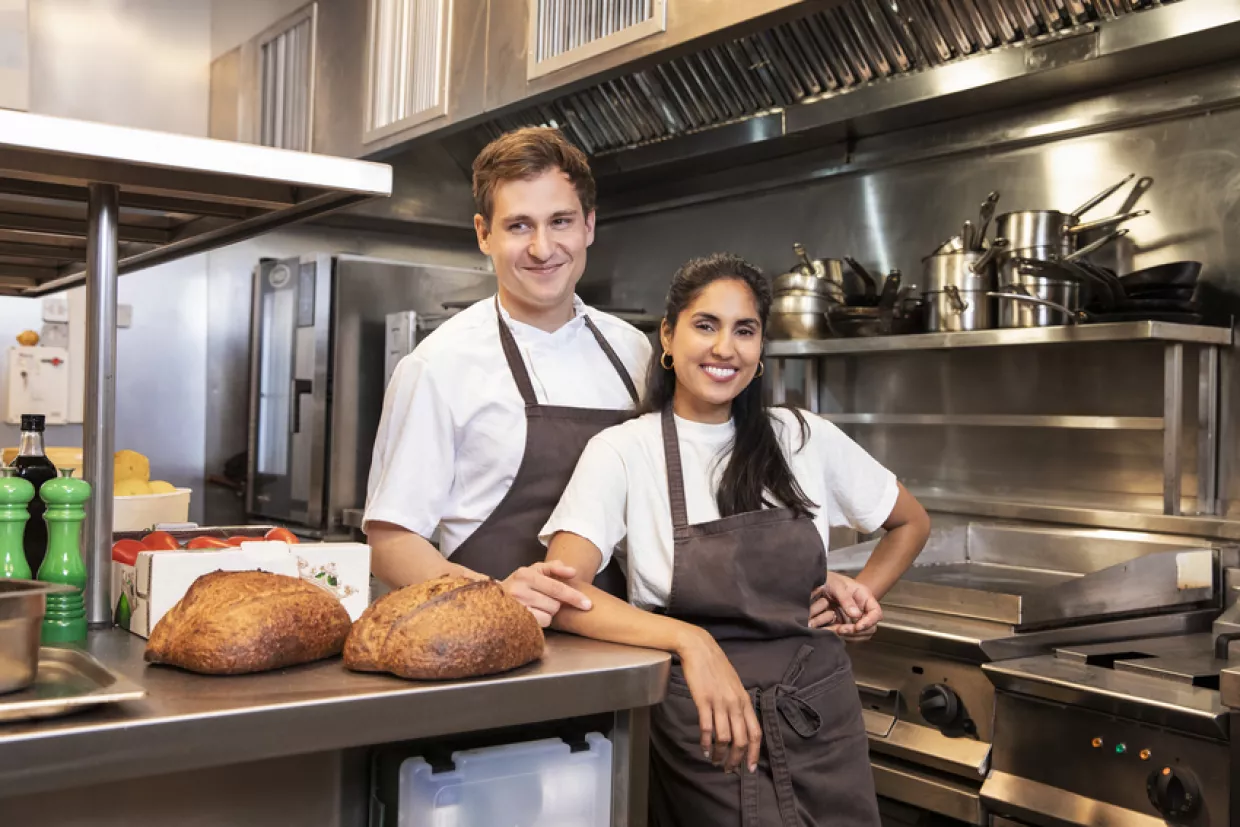 Ravneet Gill’s Chop House “What’s on the Menu” S1E1 9 October 2025 on Food Network