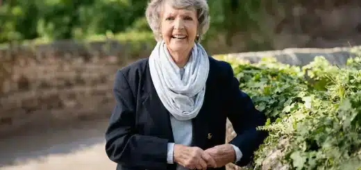 Saving Country Houses with Penelope Keith