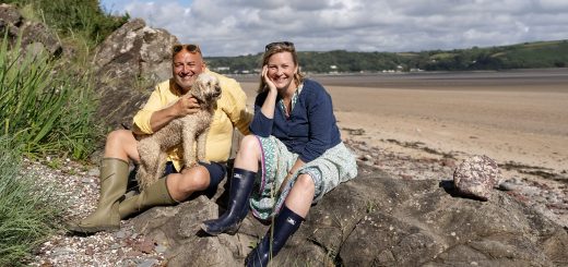 Wynne Joanna All at Sea