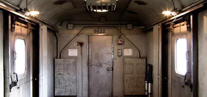 p24750595 b v10 aa