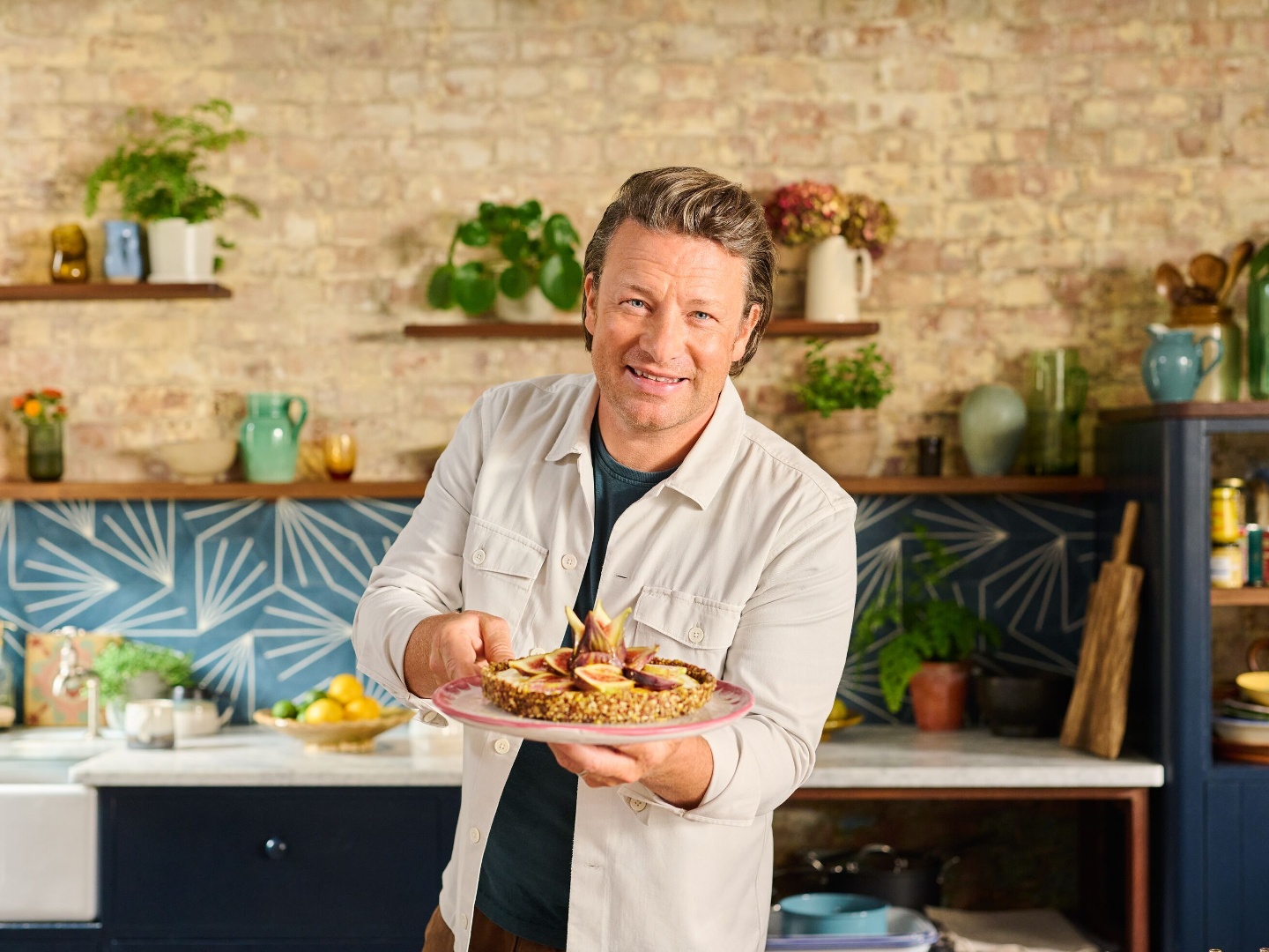 Jamie’s Five Ingredient Meals S1E1 16 October 2023 on Channel 4