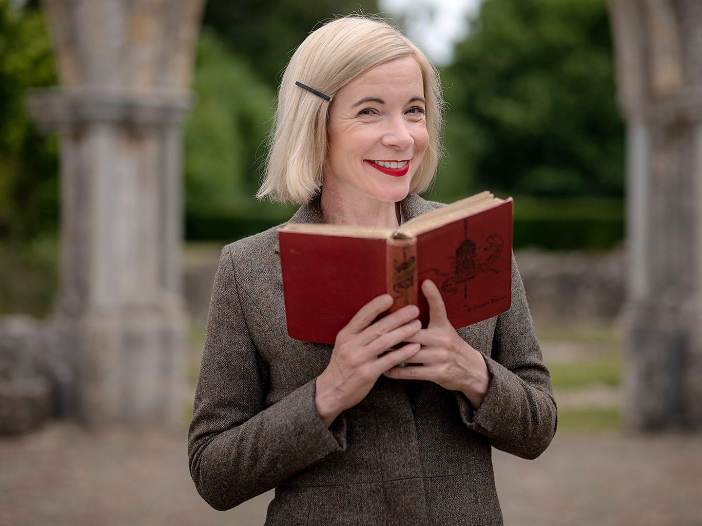 Killing Sherlock: Lucy Worsley on the Case of Conan Doyle S1E1 10 December 2023 on BBC Two 1 Killing Sherlock: Lucy Worsley on the Case of Conan Doyle S1E1 10 December 2023 on BBC Two
