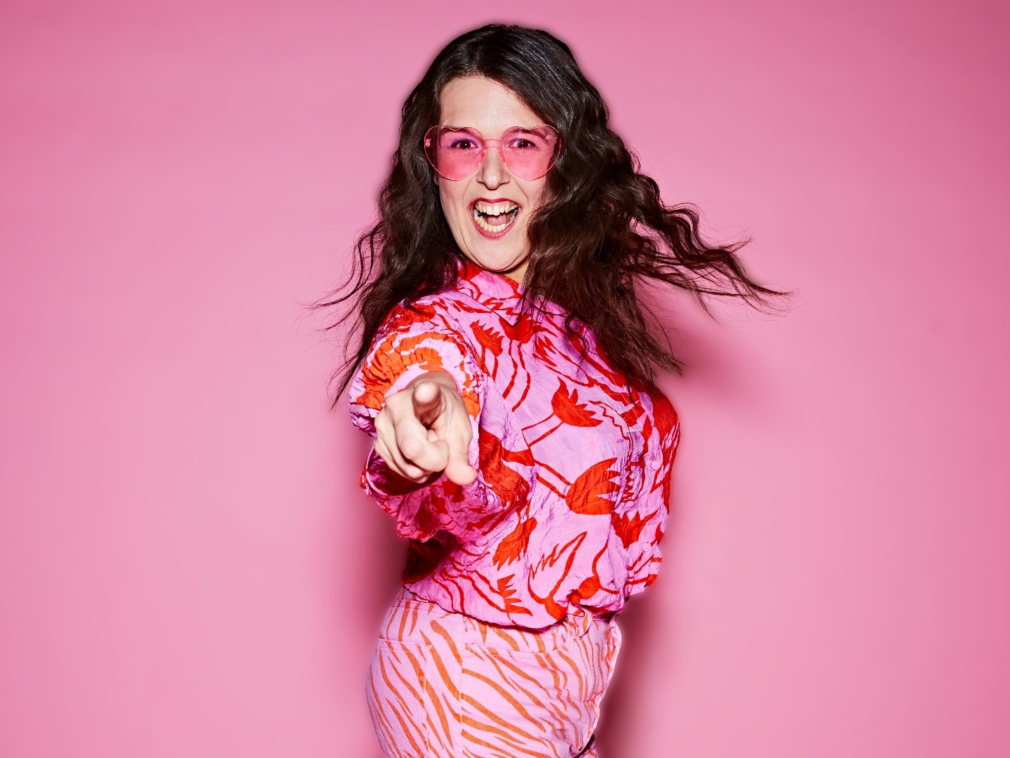 Rosie Jones's Disability Comedy Extravaganza S3E1 22 August 2024 on U&DaveJaVu 1 Rosie Jones’s Disability Comedy Extravaganza S3E1 22 August 2024 on U&DaveJaVu