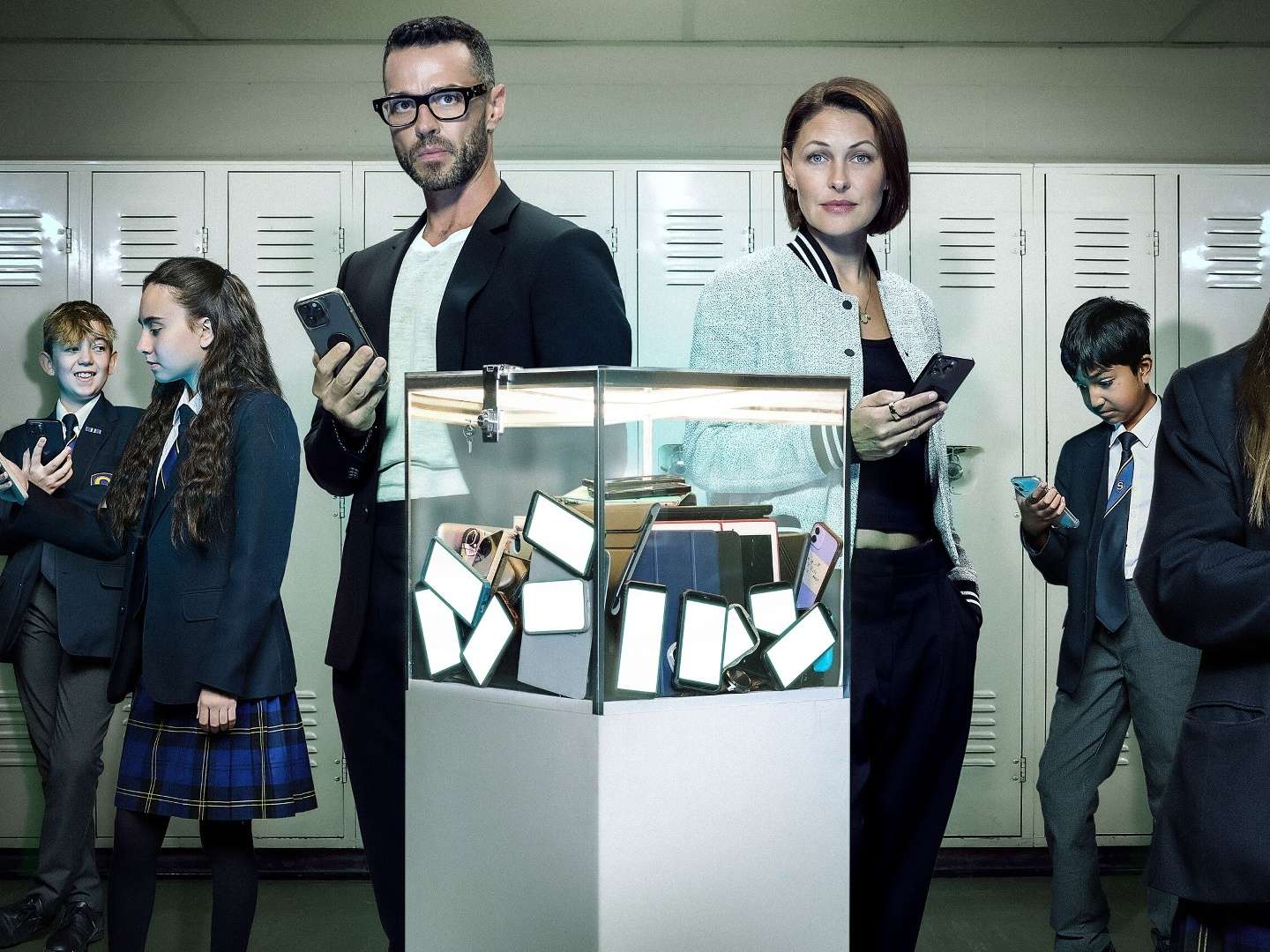 Swiped: The School That Banned Smartphones  12 December 2024 on Channel 4