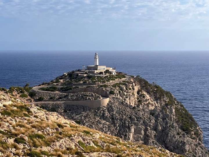 Majorca: Jewel Of The Med Majorca: Jewel Of The Med “Majorca” S1E3 23 January 2025 on Channel 5