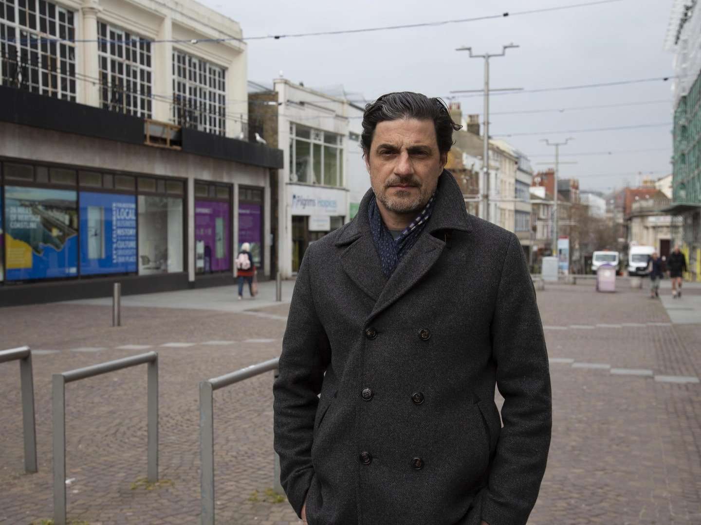 Scams: Don’t Get Caught Out “Holiday Scams” S3E6 19 March 2025 on Channel 5